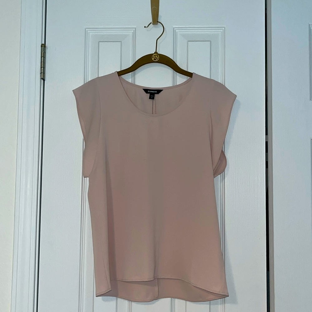 NWT EXPRESS Women’s Elegant Pink Women's Top Size  S